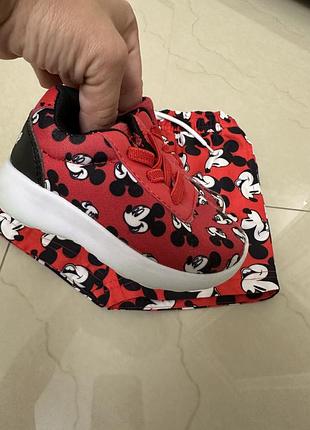 Кросівки disney 19