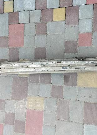 Підсилювач бампера переднього бмв 3 e46 97-2005