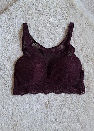Кружевной топ с чашечками