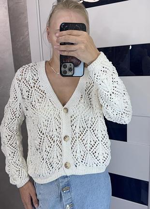 Мереживний кардиган вʼязаний кардиган беж жіночий с