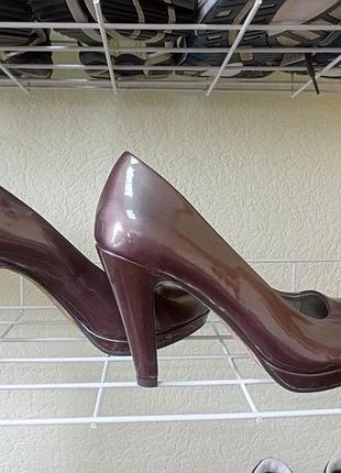 Туфли лаковые marco tozzi размер 39