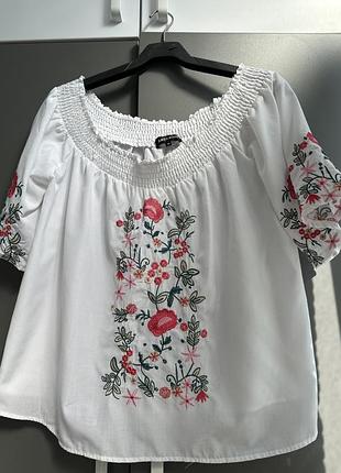 Сорочка з вишивкою