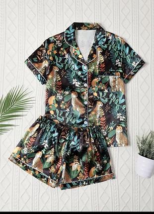 Костюм для дома в пижамном стиле