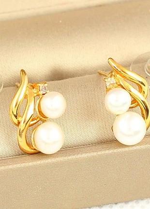Сережки no name дві кульки з натуральними річковими перлинами 1,7 см золотисті
