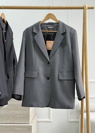 Женский жакет