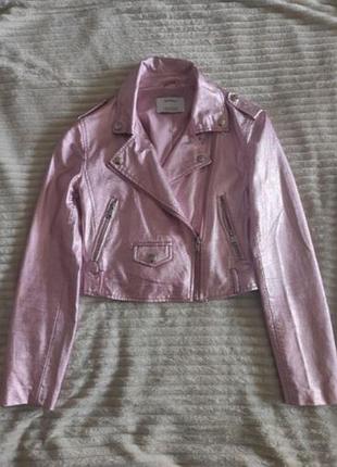 Шикарная новая кожаная куртка косуха известного бренда bershka