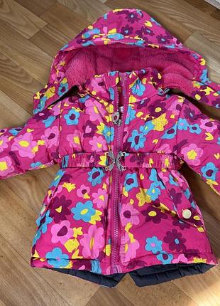 Осіння куртка на дівчинку, 86 розмір