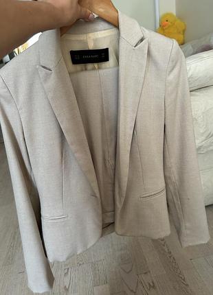 Брючний костюм zara