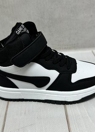 Детские высокие кроссовки хайтопы утепленные bbt маломерные 34 21 см черный/белый