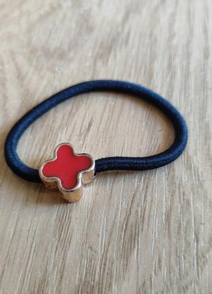 Гумка для волосся з прикрасою