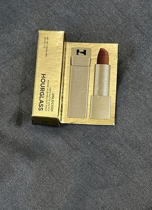 Hourglass unlocked soft matte lipstick foxglow 356, 1 g
