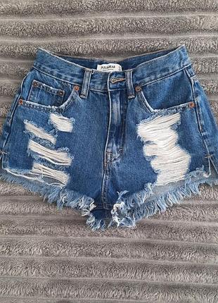 Джинсовые шорты