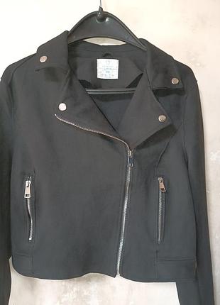 Короткая косуха под замш.