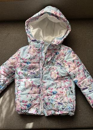 Весняна курточка для дівчинки