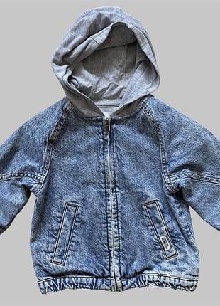 Джинсова куртка для хлопчика zara на зріст 104см