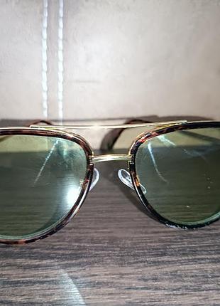 Солнцезащитные очки