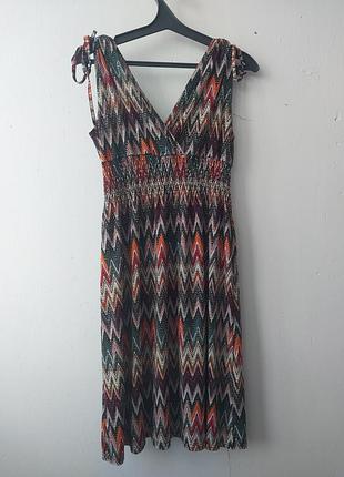 Симпатичное платье