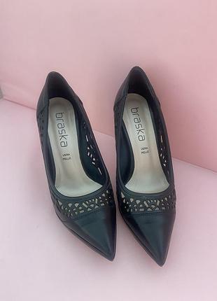 Туфлі жіночі