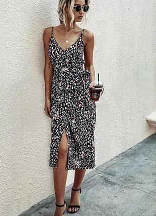 Сукня міді на запах, з принтом від shein