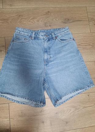 Джинсові шорти вермуди
