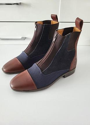 Женские сапоги фирменные р.38 не на широкую ножку