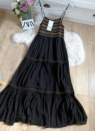 Платье миди с вышивкой от zara, размер xs, s