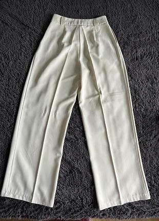 Брюки жіночі, молочні, розмір: s