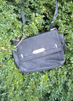 Сумка от известного бренда guess,бу . оригинал.