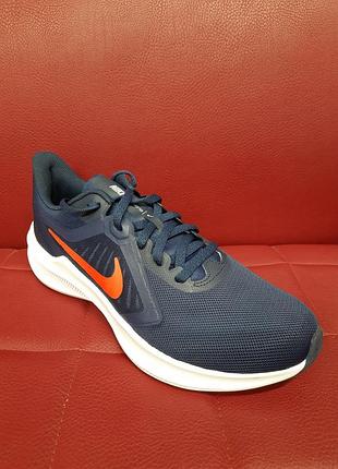 Кросівки чоловічі