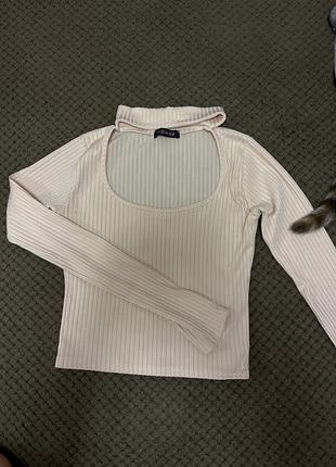 Гарна ніжно рожева кофтинка з чокером