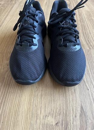 Кросівки nike revolution 6