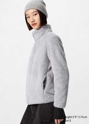 Пушистая флисовая куртка на молнии uniqlo