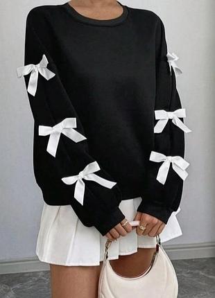 Свитшот с бантиками