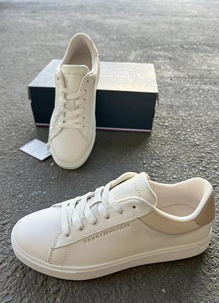 Женские кожаные кеды