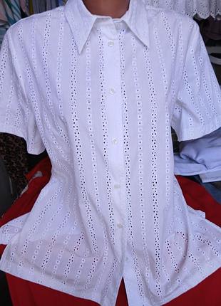 Рубашка белая из прошвы акция на весь товар на стиске!