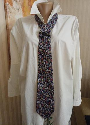 Яскрава краватка з шовку, яка доповнить ваш образ