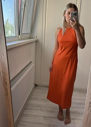 Льняна сукня помаранчевого кольору
