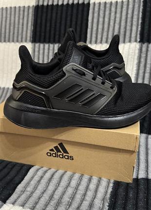 Кросівки чоловічі adidas, розмір 42
