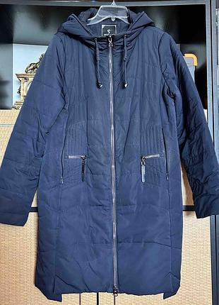 Демісезонне пальто жіноче