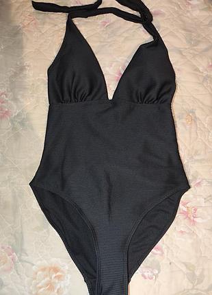 Шикарный стильный слитный рельефный купальник в бассейн пляж тренировки