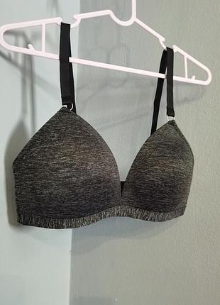 Брендовый бюстгальтер бралет размера 75d