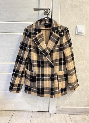 Теплий піджак у клітинку стильний подовжений
