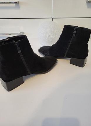 Сапоги/полуботинки женские р.36