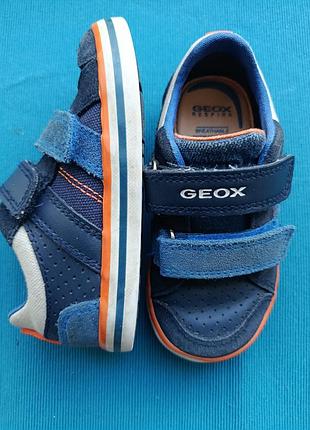 Кросівки дитячі geox