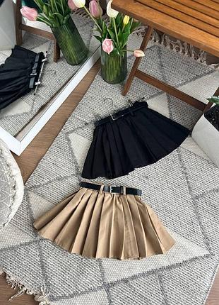 Базова спідничка на дівчинку