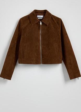 Замшева куртка reserved