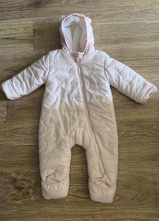 Гарний, комбенезон, в ніжно рожевому, кольорі, з гарним принтом, в сердечко, від бренду: ergee