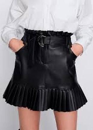 Спідниця з еко шкіри