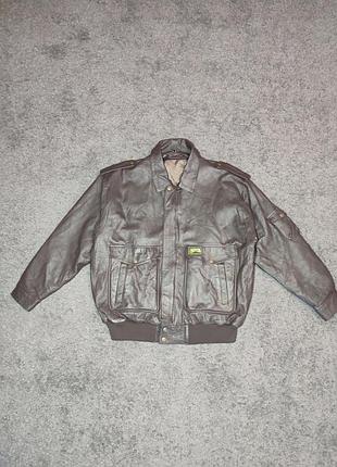 Мужская кожаная куртка-авиатор (пилот)