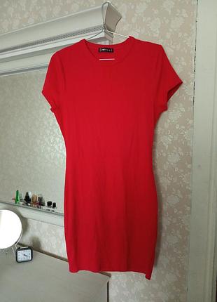 Сукня у рубчик